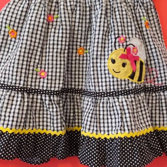 Black Plaid Embroidered Bumble Bee Dress - Picture 3 of 4